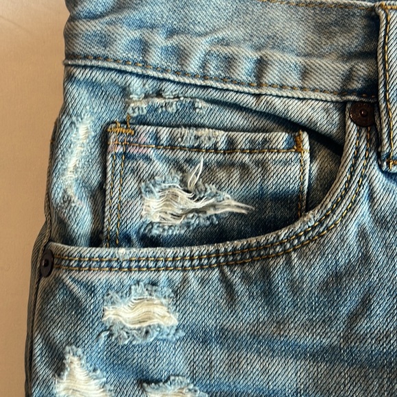$90 Blank NYC Size 25 Distressed High Waist Jean Denim Shorts - Picture 4 of 12